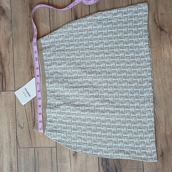 NWT Pull & Bear 100% Cotton Logo Print Mini Skirt. Size S - Picture 14 of 15